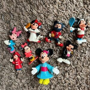 Disney Mickey and Minnie Mouse Action Figure Collection